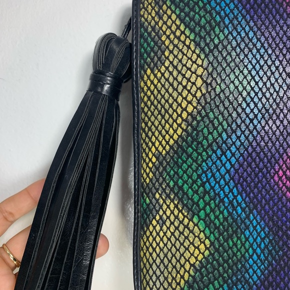 Sondra Roberts multi color bag - Picture 5 of 8